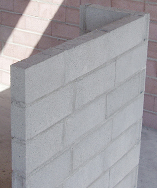 Murale de maçonnerie avec des blocs léger Previcon